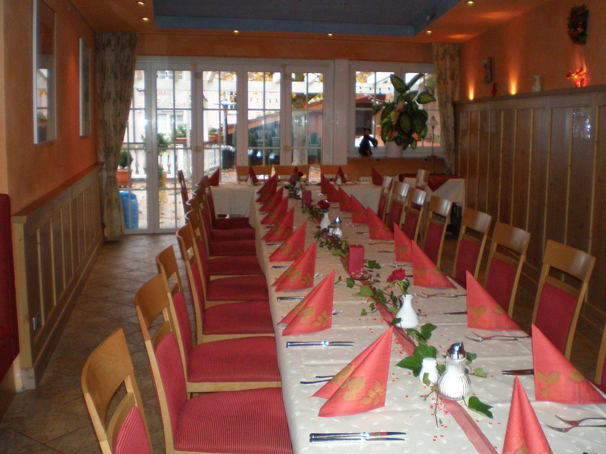 Hotel Restaurant Reichsadler بوتشين المظهر الخارجي الصورة